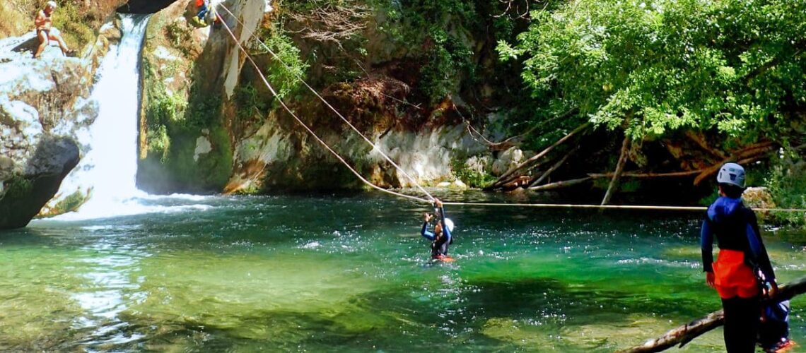 5-posti-meravigliosi-che-puoi-vedere-solo-con-il-canyoning-recovery-energy
